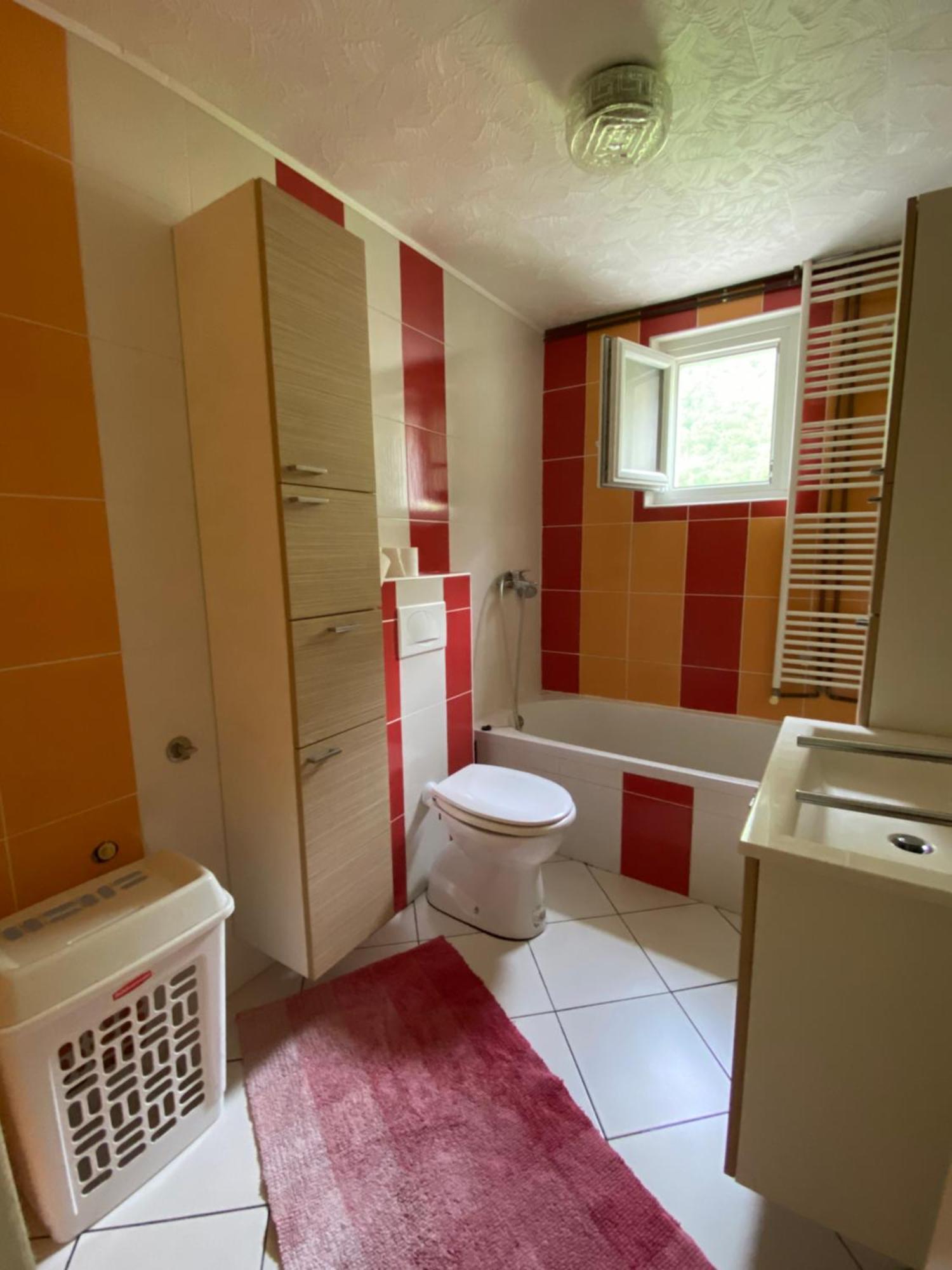 Trnovo Ob Soci Kuhala Appartement Kobarid Buitenkant foto