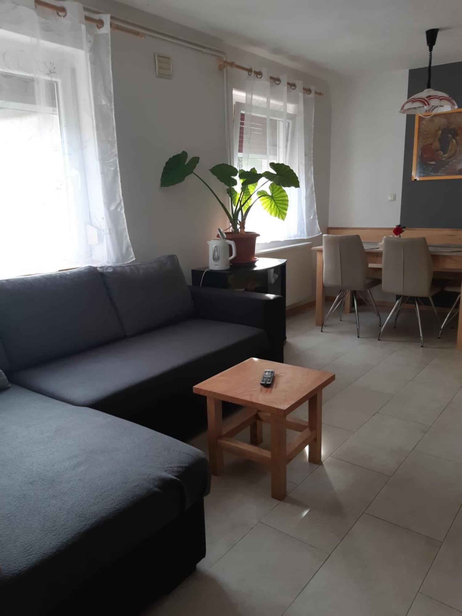 Trnovo Ob Soci Kuhala Appartement Kobarid Buitenkant foto